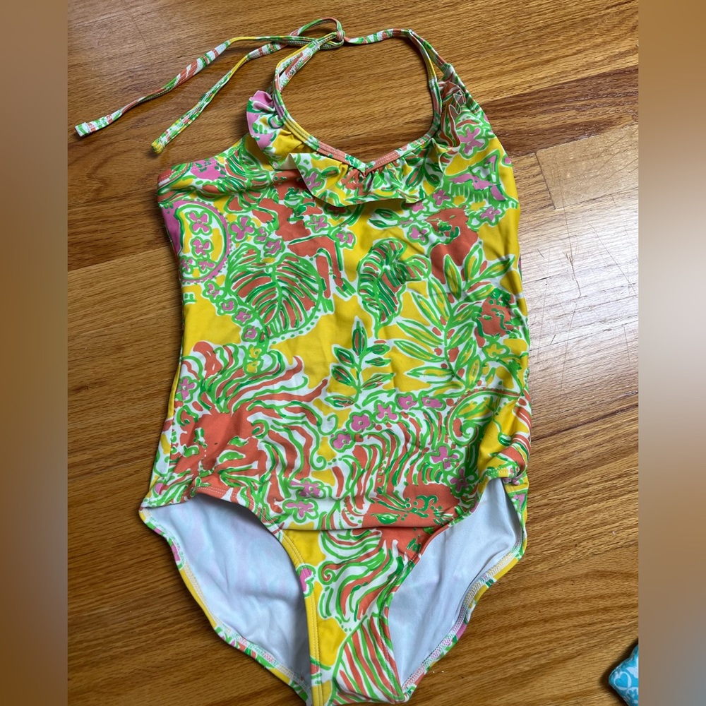 Girls bathing suit